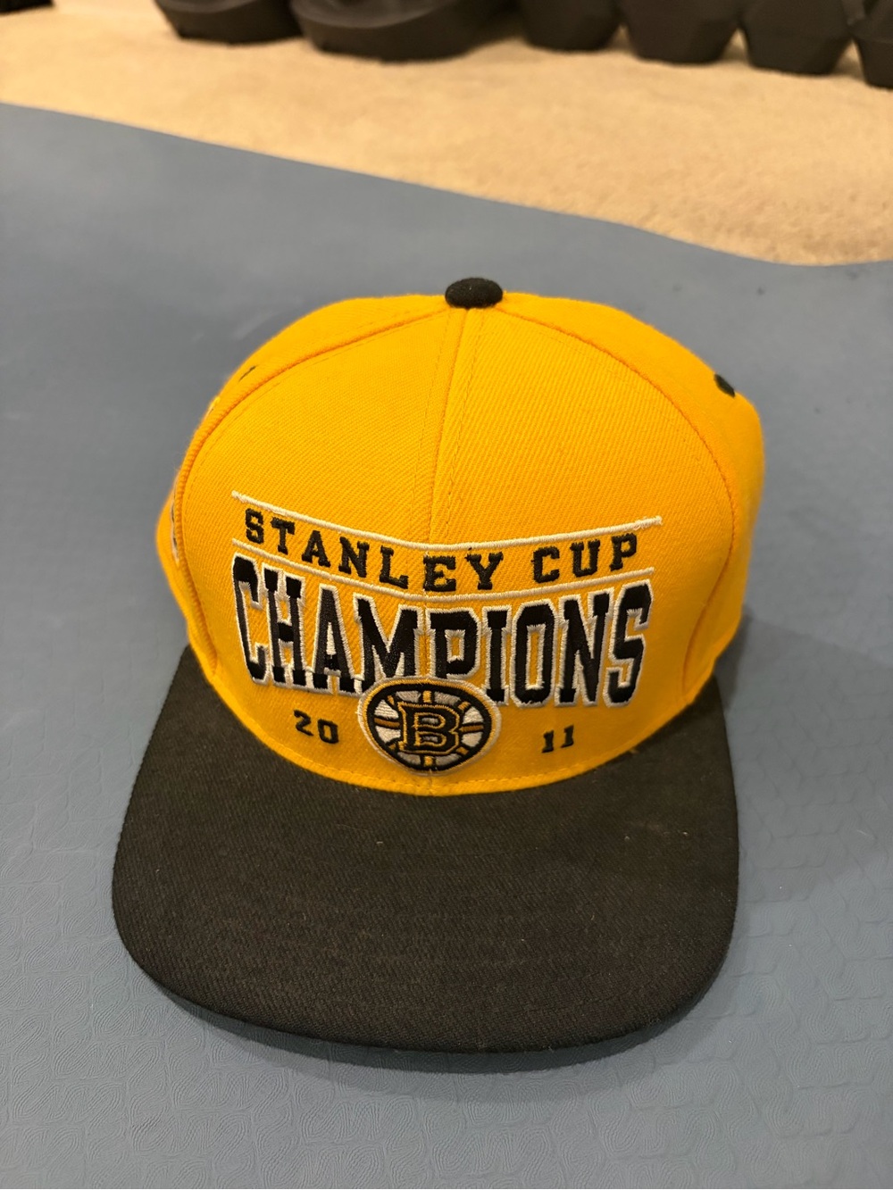 Reebok 2011 Boston Bruins Stanley Cup Champions SnapBack Hat